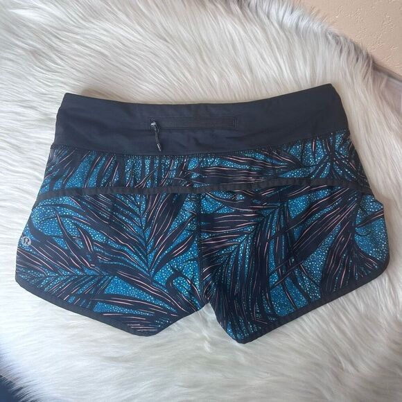 Lululemon Speed Up LowRise Lined Short 2.5”- Size 4- Palm Lace Tofino Teal/Black - Picture 11 of 11